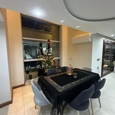 Dalyan'da, Triplex Muestakil, Havuzlu Villa *